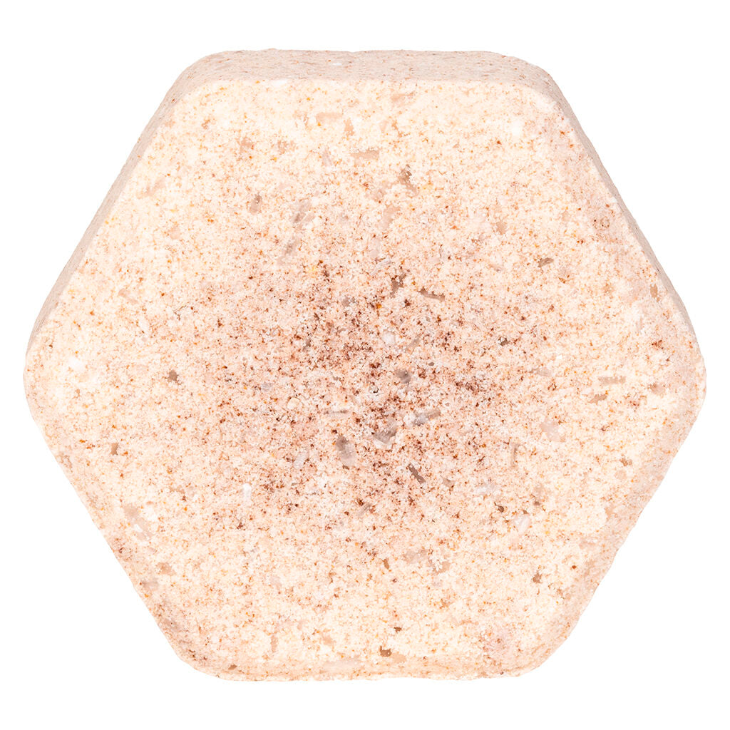 Oat & Vanilla Fizz Bath Bomb