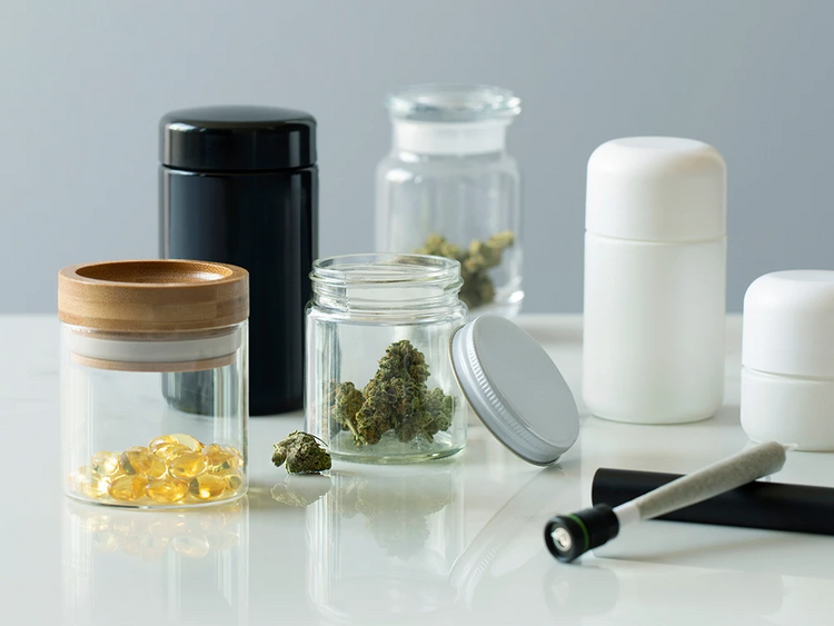 How to Properly Store Cannabis